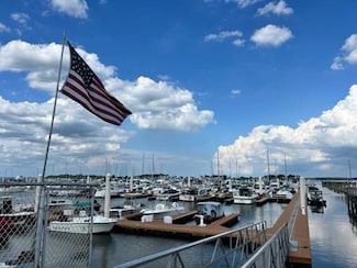 148 City Island Ave Unit E-14, Bronx, NY 10464