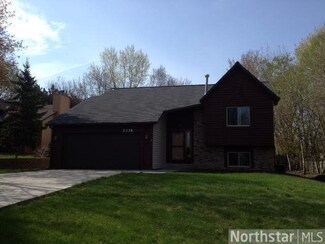 2338 2338 Eldridge Ave E, North St. Paul, MN 55109
