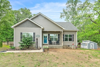 2334 Hill Rd, Dickson, TN 37055