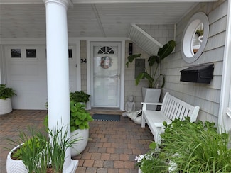 34 Trenton Ave Unit Lower, East Atlantic Beach, NY 11561