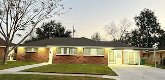 1210 Wilma Lois Ave, Pasadena, TX 77502