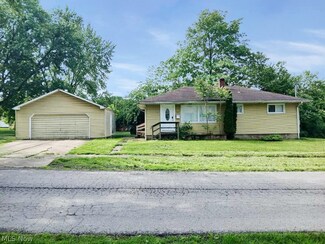 907 Ann Ave, Niles, OH 44446