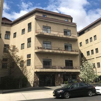 75 Liberty Ave Unit E20, Jersey City, NJ 07306