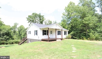 931 Novum Rd, Reva, VA 22735