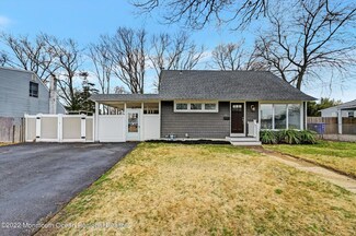 120 Truman Dr, Brick, NJ 08724