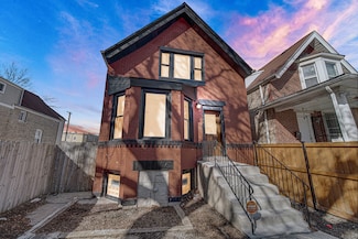 180 N Leclaire Ave, Chicago, IL 60644