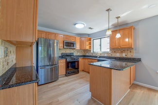 321 Sea Isle Key Unit 321, Secaucus, NJ 07094