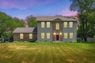 58555 Kristina Cir W, Paw Paw, MI 49079