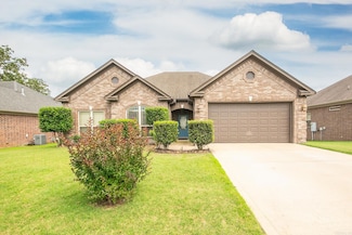 2000 Airborn Dr, Jacksonville, AR 72076