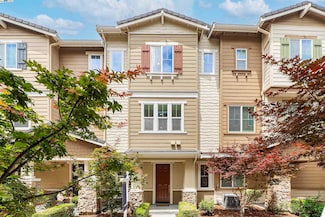6677 S Mariposa Ln, Dublin, CA 94568