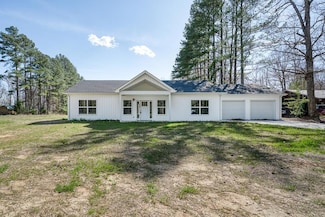 429 Adams St, Sparta, TN 38583
