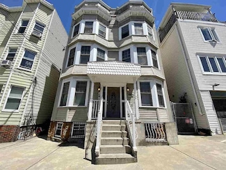 152 Highland Ave Unit 2B, Jersey City, NJ 07306