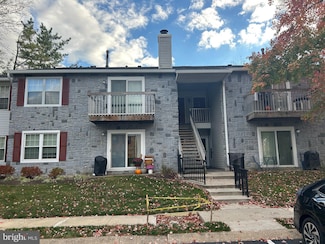 13 Quince Ct, Lawrence Township, NJ 08648