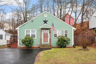 348 Ninth Ave, Woonsocket, RI 02903
