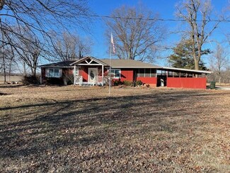 20073 S 1700 Rd, Nevada, MO 64772