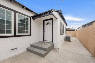 10527 S Burin Ave, Lennox, CA 90304
