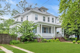 73 Maple Place, Keyport, NJ 07735