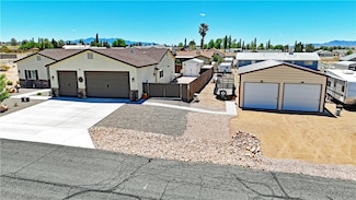 7790 E Oxbow Dr, Kingman, AZ 86401