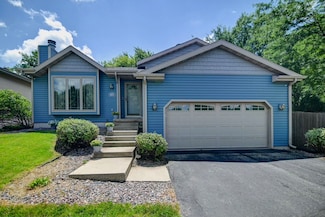 6157 Thornebury Dr, Madison, WI 53719