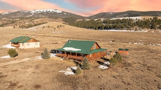 51 Smokey Bear Dr, Eagle Nest, NM 87718