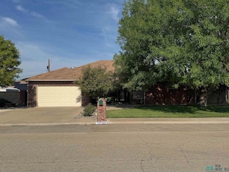1404 S 24th St, Artesia, NM 88210