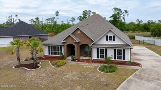 560 Fanning Bayou Dr, Southport, FL 32409