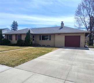 415 W Grant Ave, Eau Claire, WI 54701