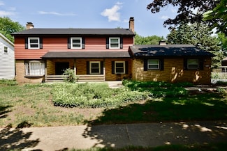 2115 Chestnut St, Waukegan, IL 60087