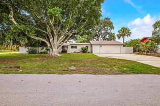 701 Florida Mango Rd, West Palm Beach, FL 33406