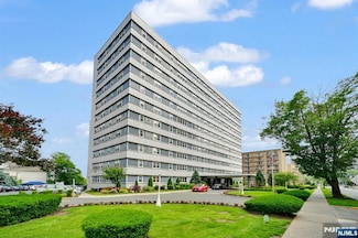 280 Prospect Ave Unit 3N, Hackensack, NJ 07601