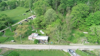 469 Mods Run Rd, Mannington, WV 26582