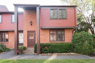 1166 Peppertree Dr, Derby, NY 14047