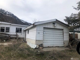 111 3rd St, Brewster, WA 98812
