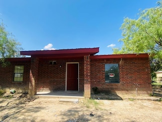 3151 Mack Cir, Eagle Pass, TX 78852