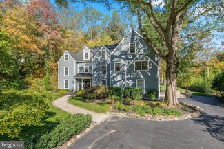 213 Hermitage Dr, Wayne, PA 19087