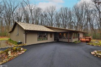 95 Penn Dr, Lehighton, PA 18235
