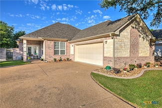 2207 Misty Morning Ln, Temple, TX 76502