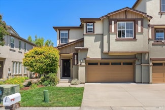 2513 Edgewater Dr, Santa Rosa, CA 95407