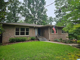 1601 Brookcrest Cir, Birmingham, AL 35226