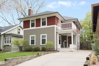 3018 N Downer Ave, Milwaukee, WI 53211