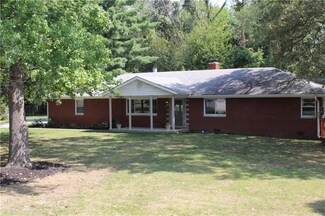 5065 Coburn Ave, Indianapolis, IN 46228
