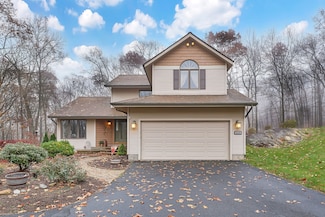 211 Old Post Rd, Tolland, CT 06084