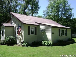 2913 Division St, Sylvan Beach, NY 13157
