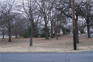 L 1 Maple Ave, Roebling, NJ 08554
