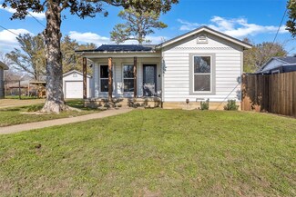 2705 Goldenrod Ave, Fort Worth, TX 76111