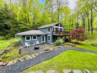 230 Bentley Rd, Hartford, VT 05001