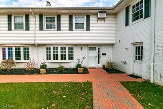 7 Meadowlawn Dr Unit 20, Mentor, OH 44060