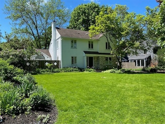 65 Commonwealth Rd, Rochester, NY 14618