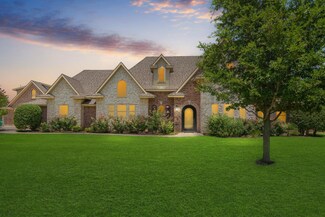 8201 Stallion St, Denton, TX 76208
