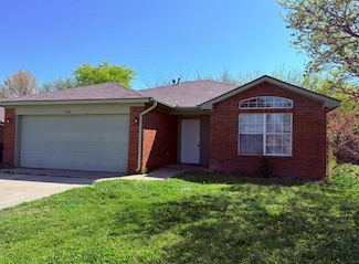 1501 Concord Dr, Norman, OK 73071